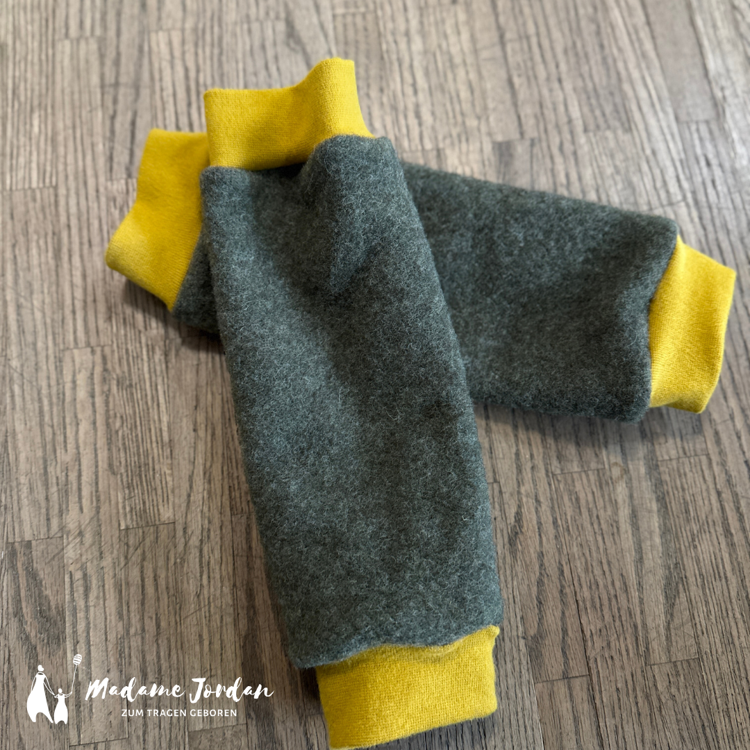 Stulpen Wollfleece  - olive / senf