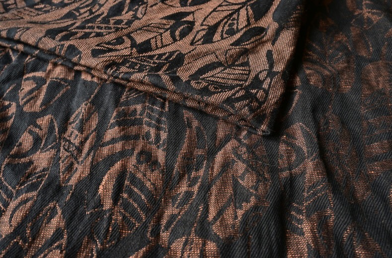 Yaro Tragetuch Gr. 7 / 5,2m - Four Winds Black Brown Linen